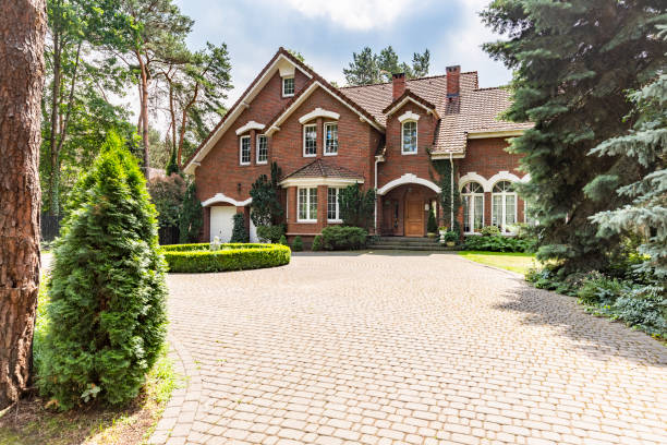 Best Interlocking Driveway Pavers  in Le Roy, IL