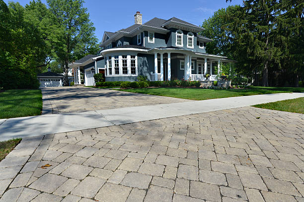Best Residential Paver Driveway  in Le Roy, IL
